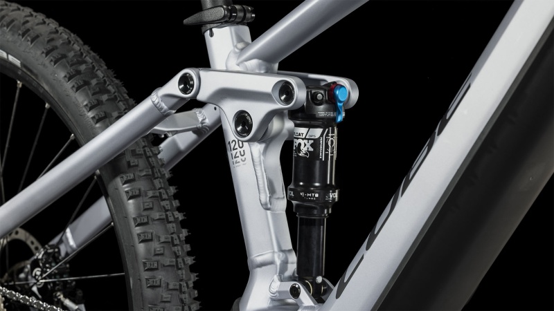 Cube Stereo Hybrid 120 Race 625 polarsilver´n´black